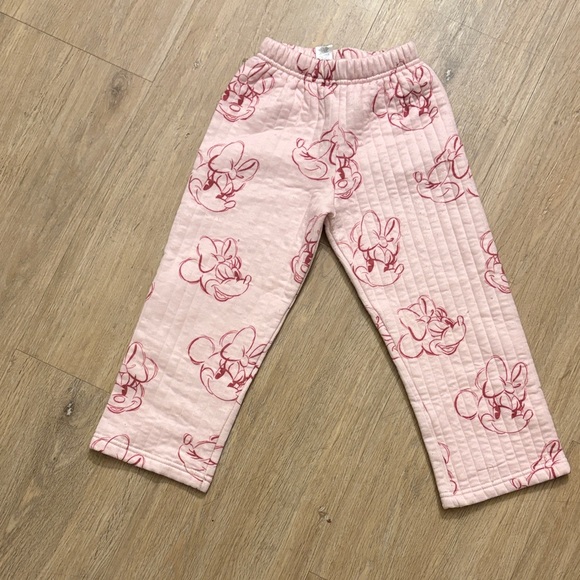 Pink Minnie Mouse Set - Picture 2 of 3